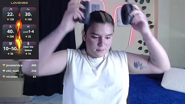 Nika_1_'s Live XXX Chat