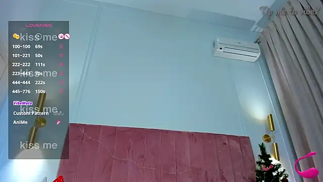 Mayzzie's Live XXX Chat