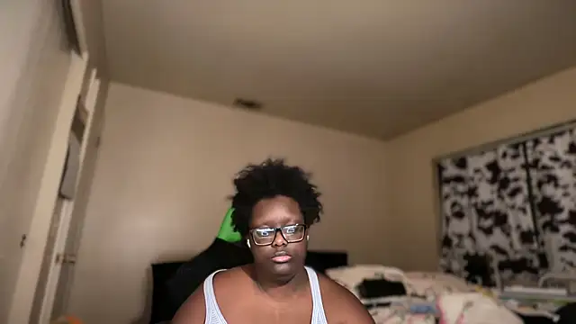 -Yagurlwest: απευθείας συνομιλία ΧΧΧ