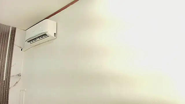 Czat XXX na żywo – MayaBaker