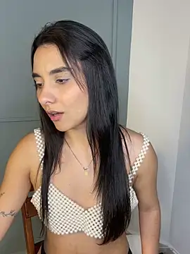 Онлайн чат XXX Zafira_Montiel