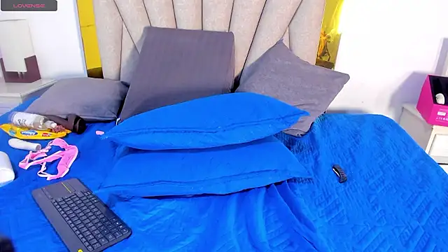 vahiolet_fuentes – Live XXX-chat