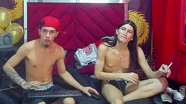 Show de Pride_couple na webcam
