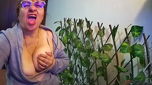 nicoltatiana_'s Live XXX Chat