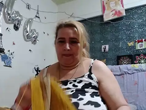 Chat XXX ao vivo de Perla1981--