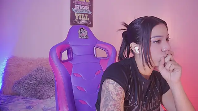 Chat XXX ao vivo de madelyn_rose_