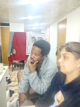 Chat +18 de queemking ao vivo