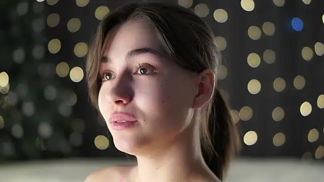 LettySlovacek 现场XXX聊天