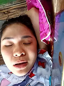 XXX chat uživo modela Lin-kute98