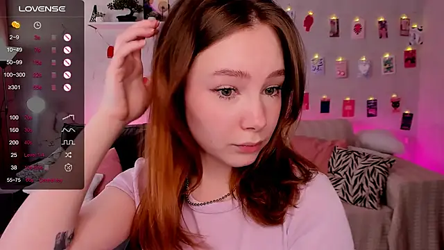 LanaBlu_ 现场XXX聊天