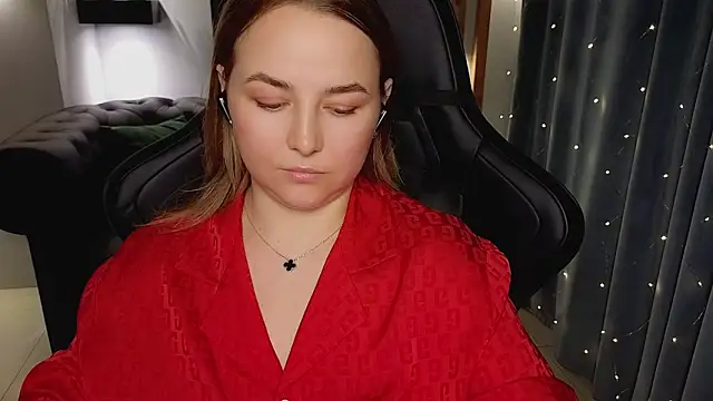 Mira_Mermayd 现场XXX聊天