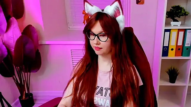 CarolGiggly's Webcam Show