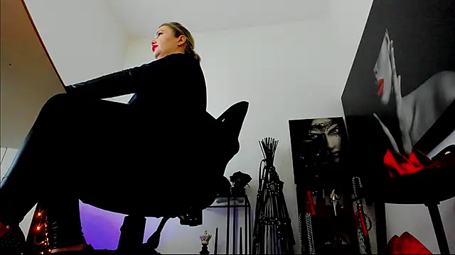 Chat XXX Live MistressDemisweet