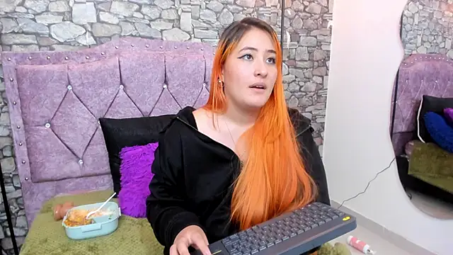 honey__lemon7: онлайн-секс-чат