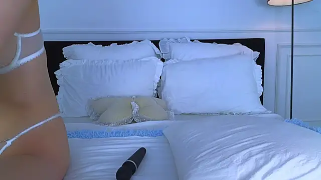 NicoleMaraniのライブXXXチャット