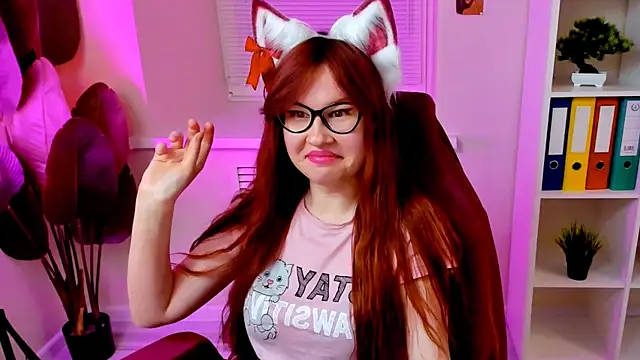 CarolGiggly's Live XXX Chat