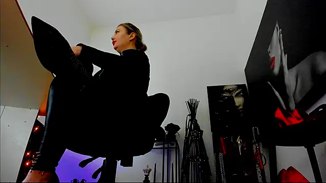 MistressDemisweet's Live XXX Chat