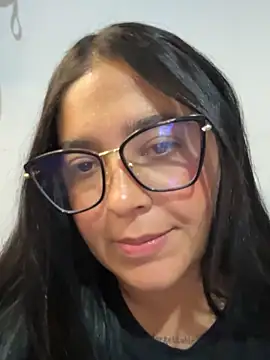 Show de Juli-funny1 na webcam