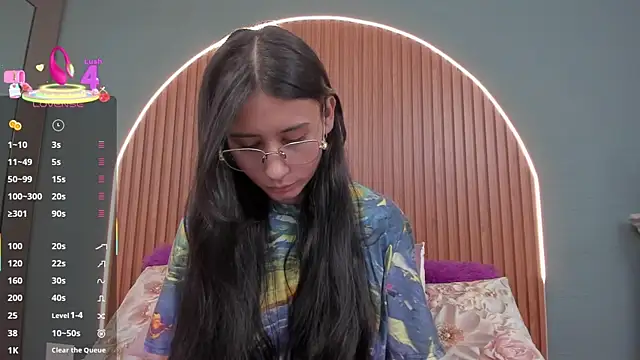 NayeCloud: онлайн-секс-чат