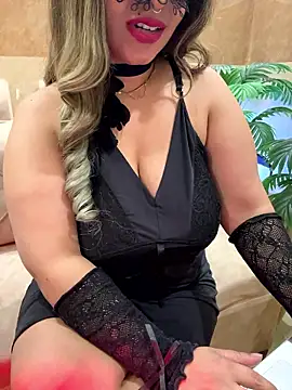 XXX chat uživo modela Classy-Bossy