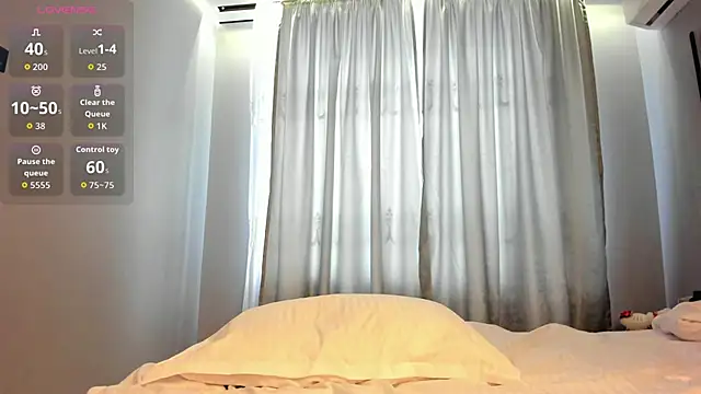 lovelymikky 现场XXX聊天