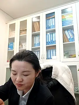 ialnuyoa_h's Live XXX Chat