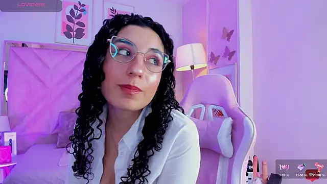 DemiJones_ élő XXX-chatje