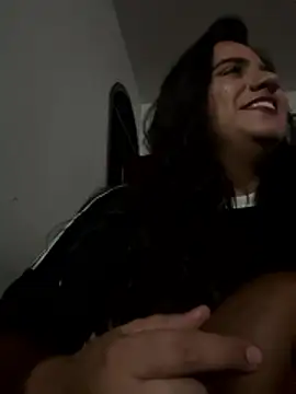 HellenaTinoco's Live XXX Chat