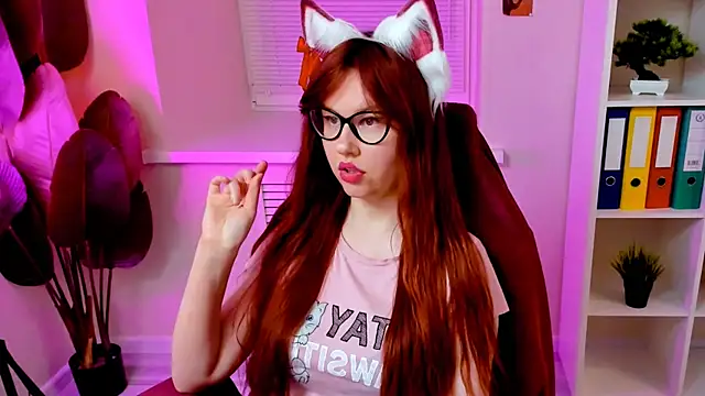 CarolGiggly's Live XXX Chat