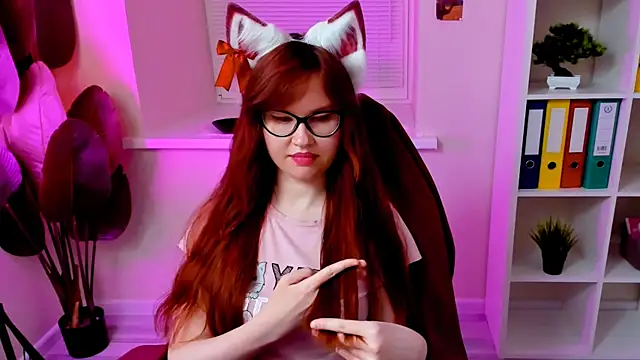 Онлайн чат XXX CarolGiggly