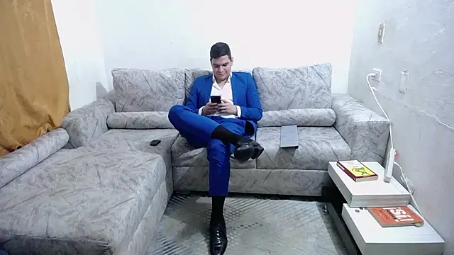 Victor_Maitland élő XXX-chatje