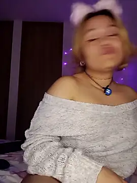 preetty_vaal Adlı Modelin Canlı XXX Sohbeti