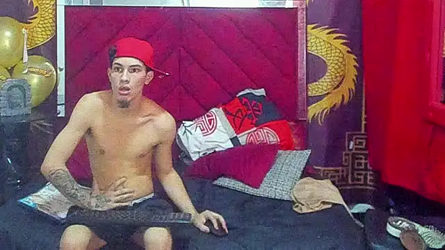 Pride_couple Live XXX-Chat