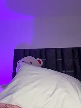 Bella-kim-'s Webcam Show