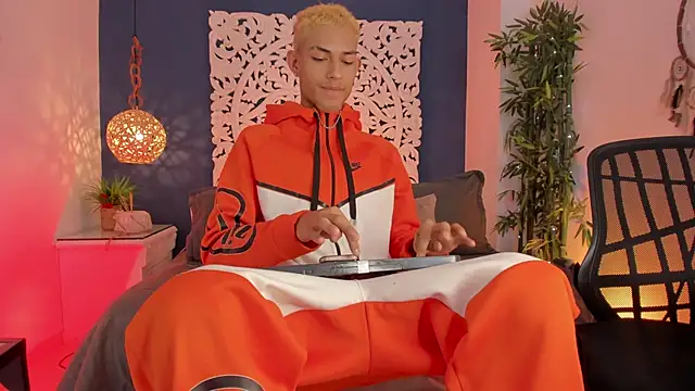 Chat XXX Live Adonis_WB