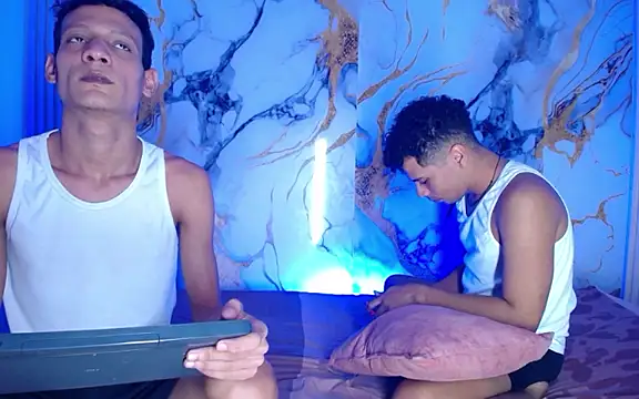 Peter_boys_1 live XXX chat