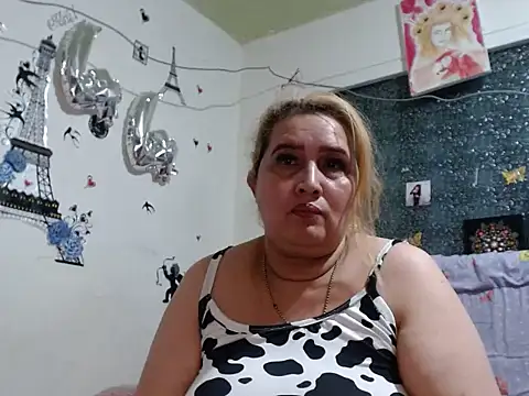 Czat XXX na żywo – Perla1981--