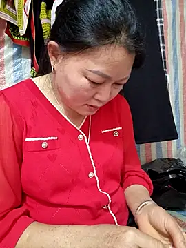 yoowwmr Live XXX-Chat