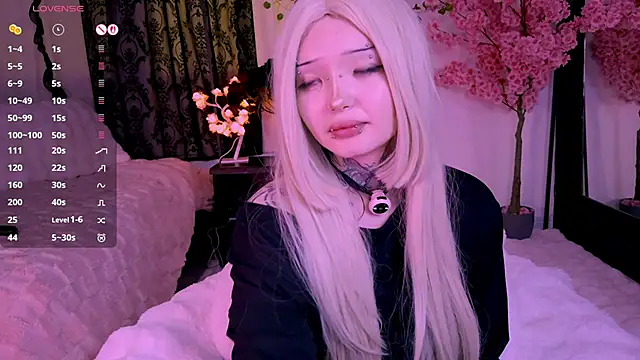 Lein_Bone élő XXX-chatje