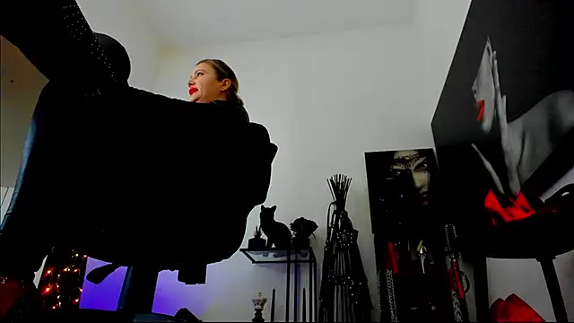 MistressDemisweet's Live XXX Chat