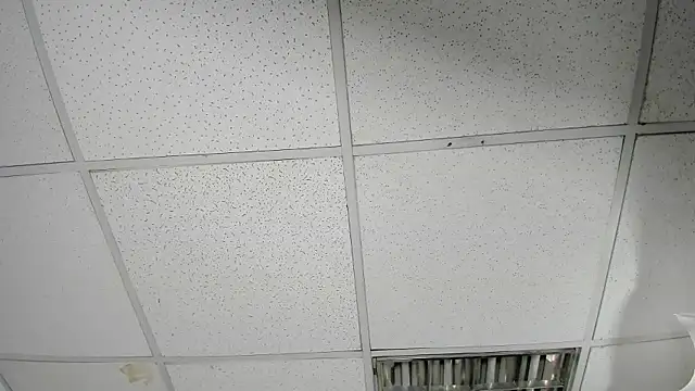 Chatroom XXX en direct de Aisha_hotts777