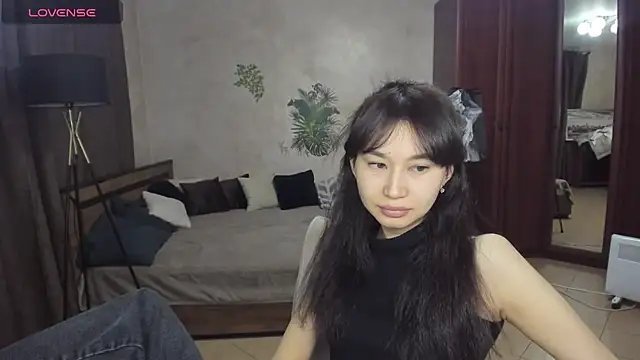 Chatroom XXX en direct de SheilaRare