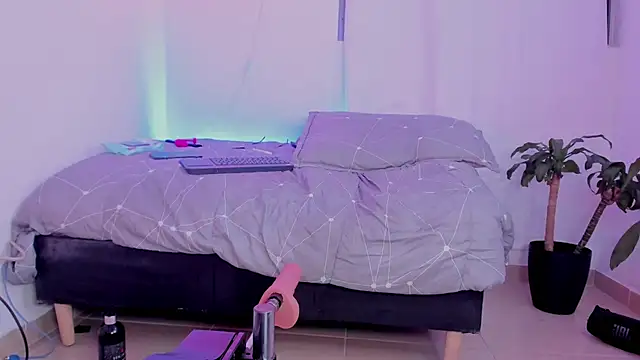 Apolo_Bianco_ Chat XXX in diretta