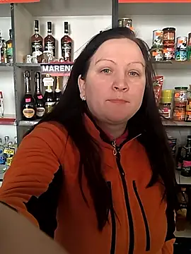 Milla-23 Chat XXX in diretta