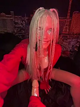 1NikiVegas' Live XXX Chat