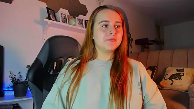 evy_orange1 Pertunjukan Webcam