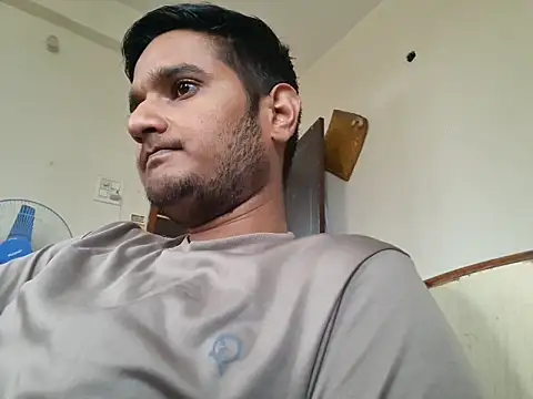 Živý XXX chat young-hairy-jon