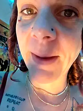 thatonespicychick's Live XXX Chat