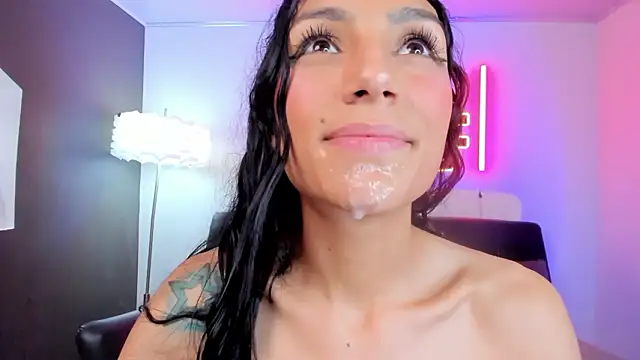 miss___evangeline Chat XXX in diretta