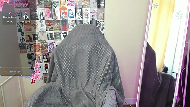 EvelinaLuu Chat XXX in diretta